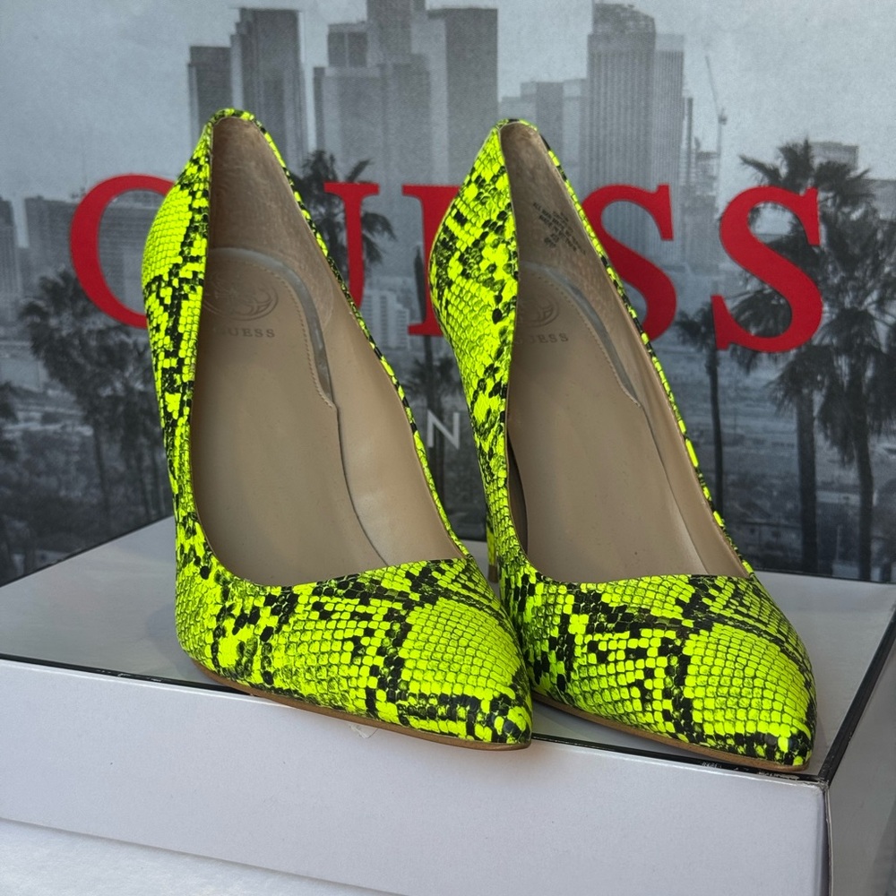 Guess Yellow and Black Snakeskin Heels